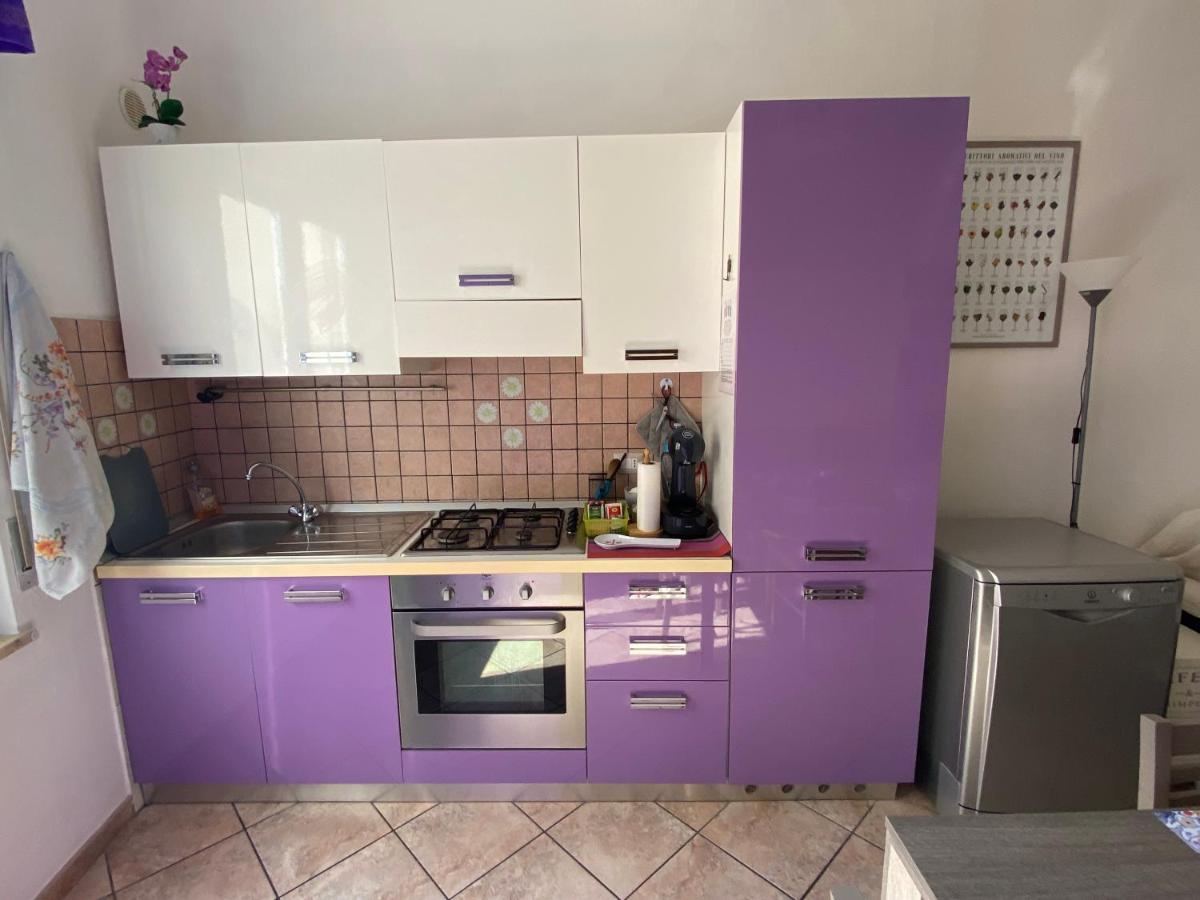 Lovely Sardinia Apartment Porto Torres Bagian luar foto