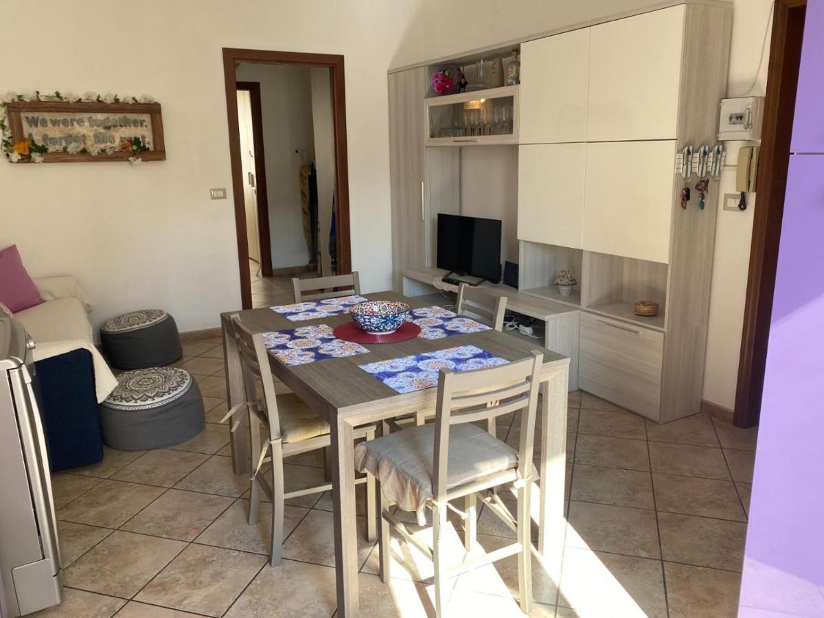 Lovely Sardinia Apartment Porto Torres Bagian luar foto