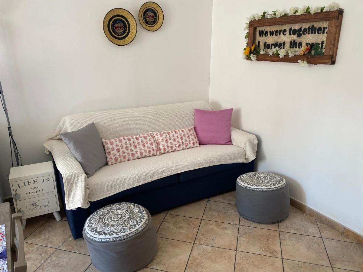 Lovely Sardinia Apartment Porto Torres Bagian luar foto